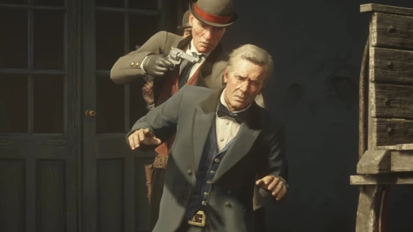 Agent Milton confronting the gang