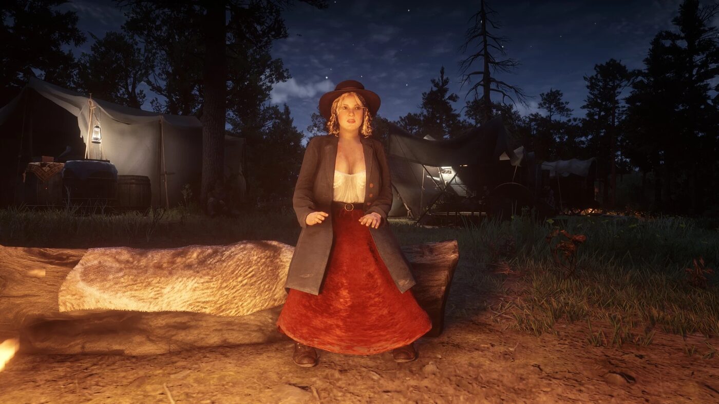 Karen Jones at the campfire in Horseshoe Overlook